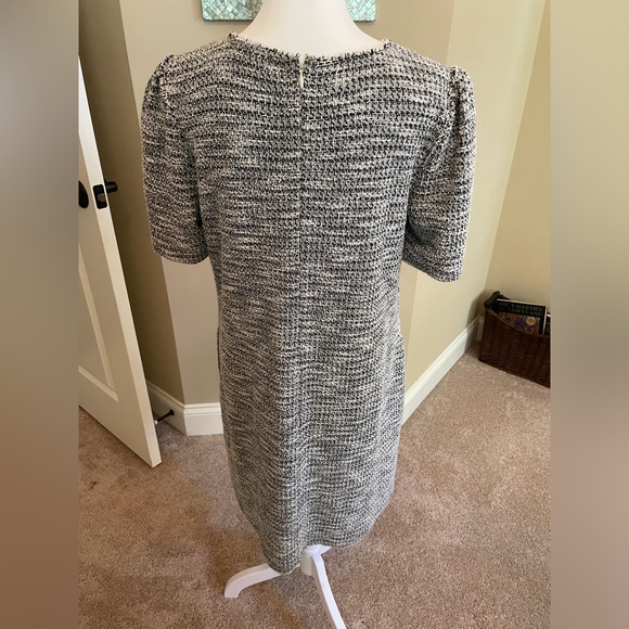 Ann Taylor LOFT Black and White Short Sleeve Fall Winter Dress - Picture 4 of 6